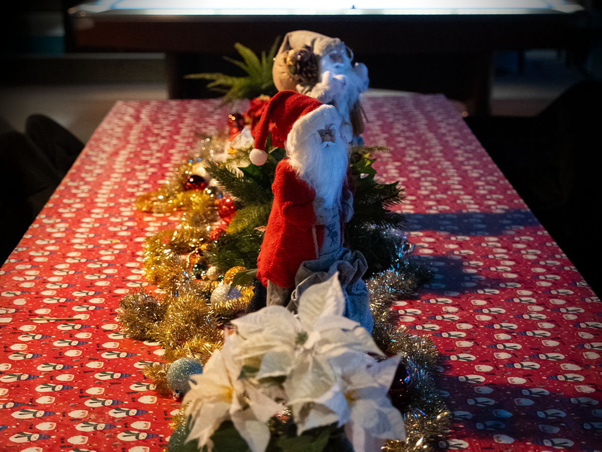 Stemning på julebord hos Kong Oscar